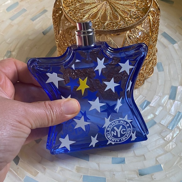 🤍💙💛Bond No 9 LIBERTY ISLAND de parfum spray LARGE 3.3oz/100ml new without box - Picture 1 of 13